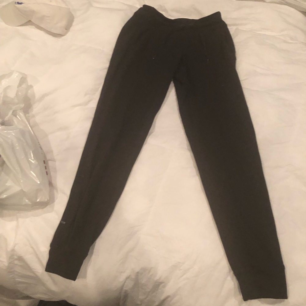 Ready to Rulu joggers lululemon